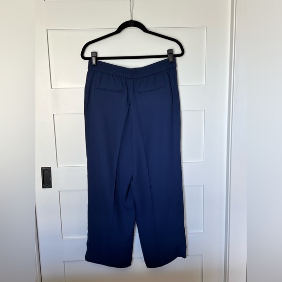 NWT Ann Taylor Pull on pant - Picture 2 of 4